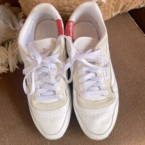 Reebok Classic “Dad” shoe! I absolutely love these, but size isn’t quite right!